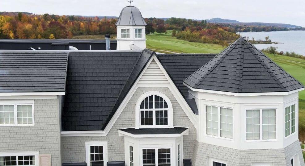 toiture métallique alentour des Laurentides